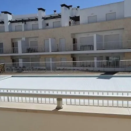 Santa Luzia Terrace Apartment